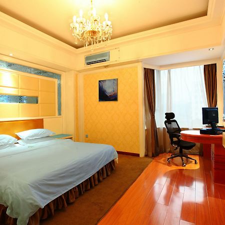 Bluesky Hotel Guangzhou Luaran gambar