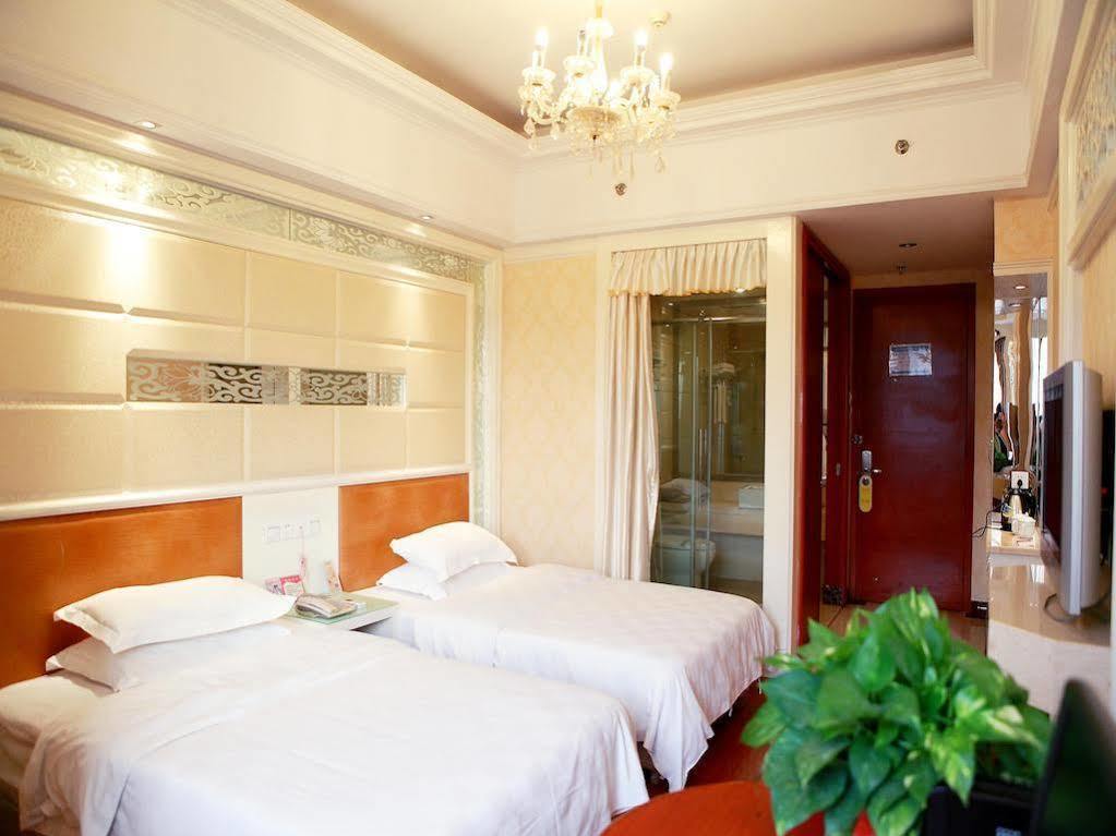 Bluesky Hotel Guangzhou Luaran gambar